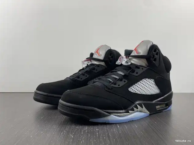 Reps TB Jordan Black Retro Metallic 845035-003 (2016) 5 0517